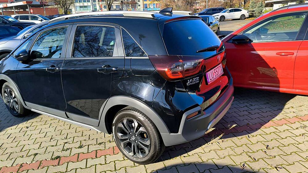 Honda JAZZ Advance Crosstar